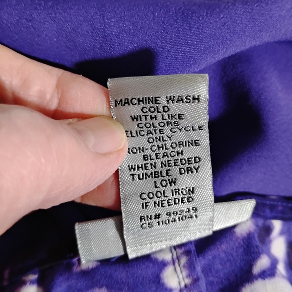 Tie Dyed Purple Top Catherines - Picture 8 of 8